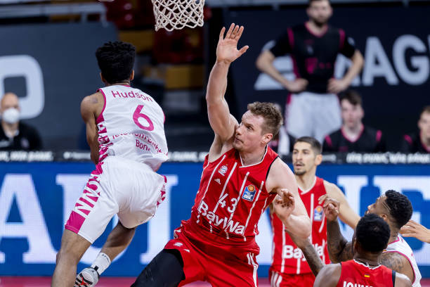 霍肯伯格的 霍肯伯格的