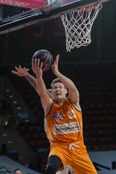 练的行为 练的行为